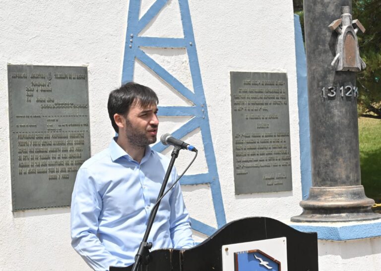 Día del Petróleo: Nacho Torres pidió defender los recursos de Chubut 