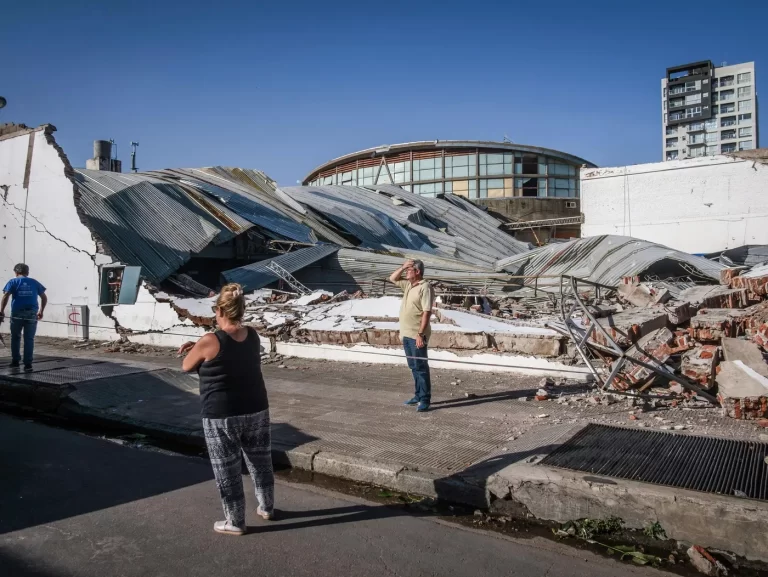 Temporal en Bahía Blanca deja un saldo de trece personas fallecidas