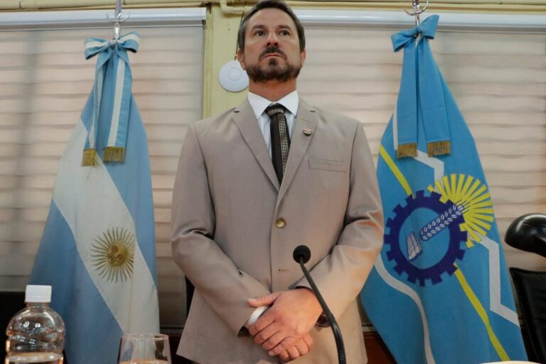 Merino: “En tres mese no vamos a resolver lo que no se hizo durante quince años”