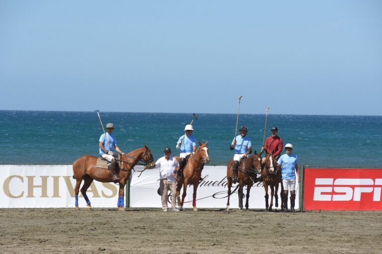 Puerto Pirámides se posiciona como destino de Beach Polo