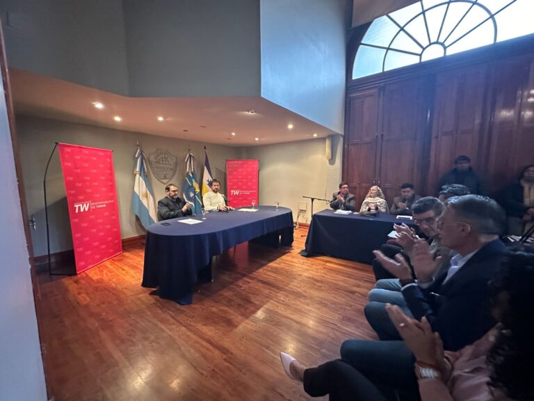 El Municipio de Trelew ya licitó la reparación de calzada para 17 barrios de la ciudad