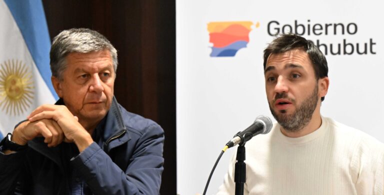 Torres presenta en la Legislatura el proyecto del Código Electoral de Chubut