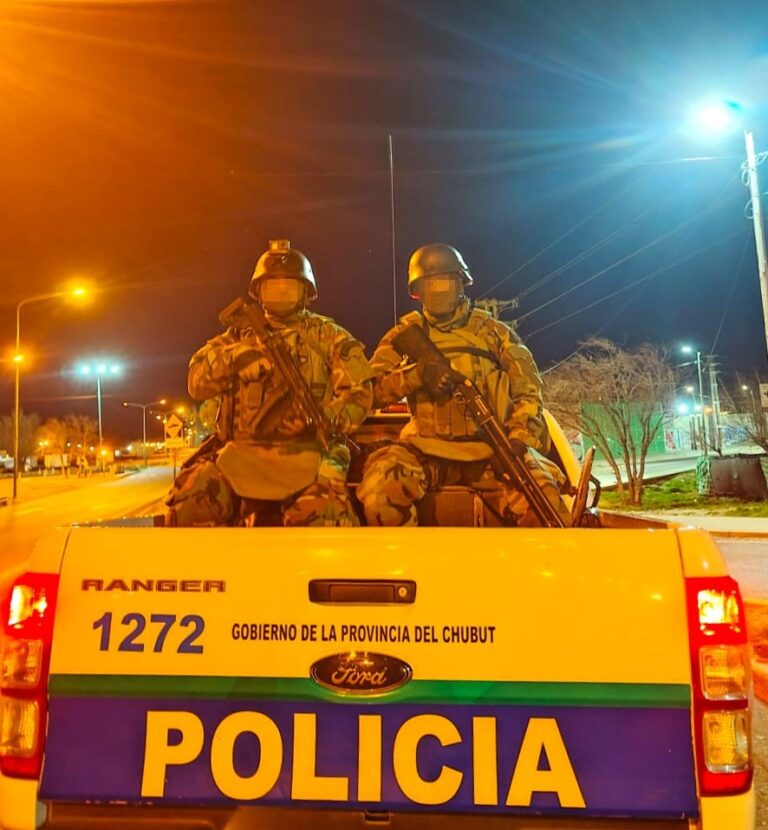 La Policía del Chubut secuestró un arma de fuego y municiones en allanamientos en Trelew