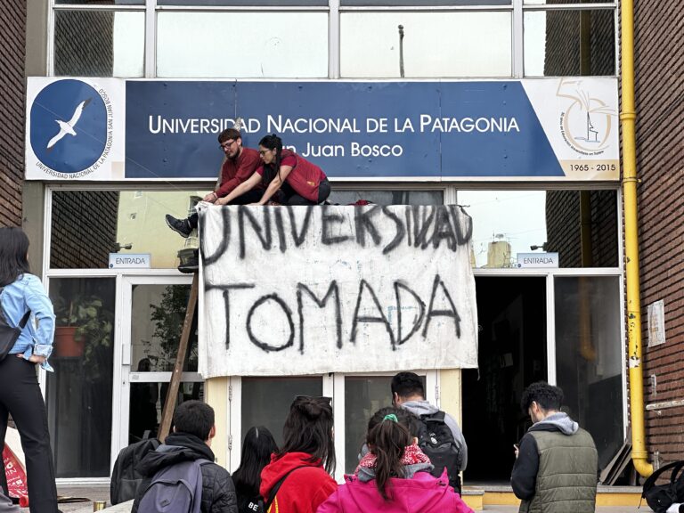 Hoy: Festival en defensa de la Educación Pública en Trelew
