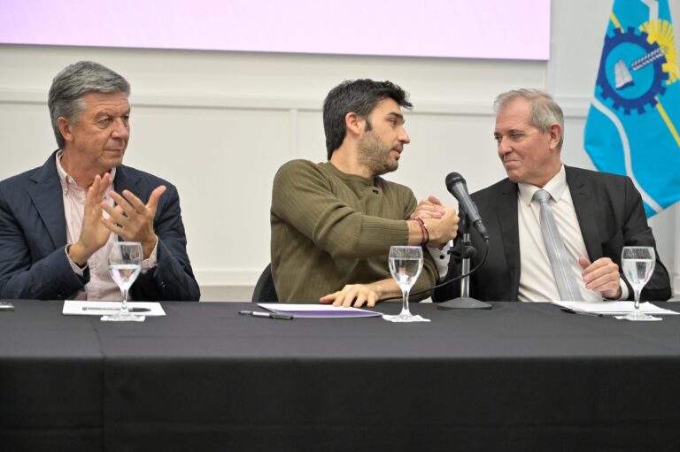 Más de 100 trabajadores de la educación quedarían sin empleo con la nueva titularización docente en Chubut