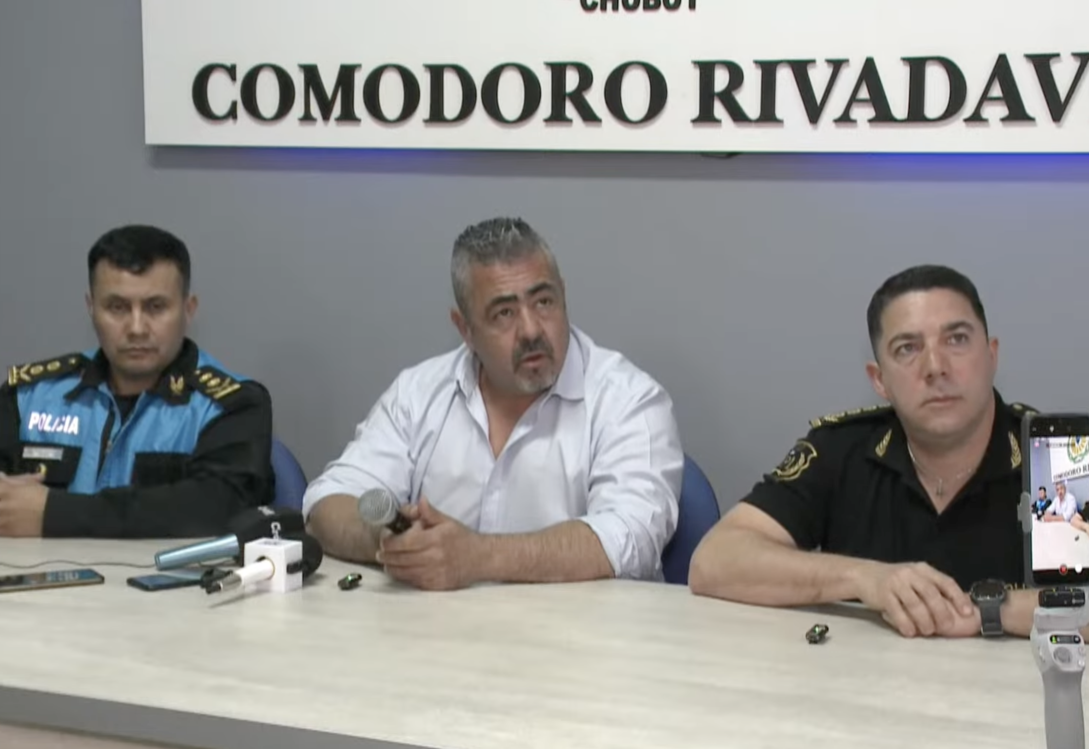 Conferencia de prensa del ministro de Seguridad y Justicia, Héctor Iturrioz
