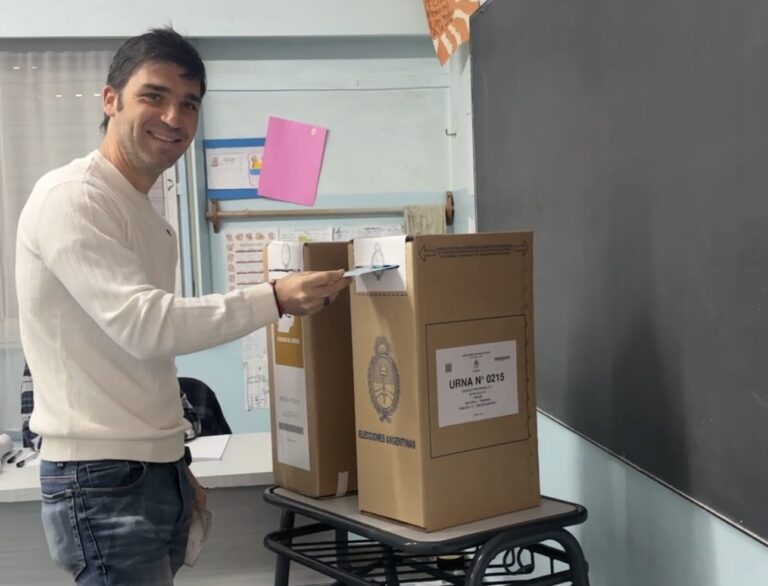 Torres votó en Trelew y valoró una jornada electoral “tranquila y ágil” en Chubut