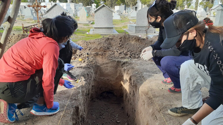 La Patagonia ya tiene su primera colección osteológica de referencia para la ciencia forense