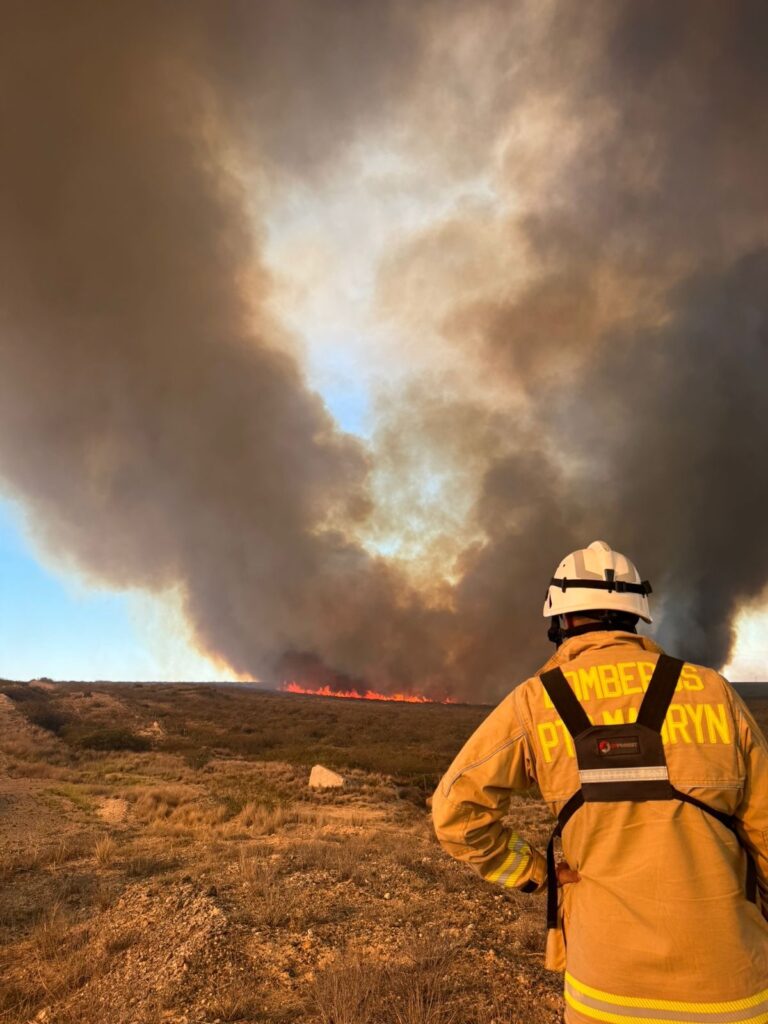 Incendio en Bajo Simpson: el fuego está contenido y sigue el operativo en la RN3